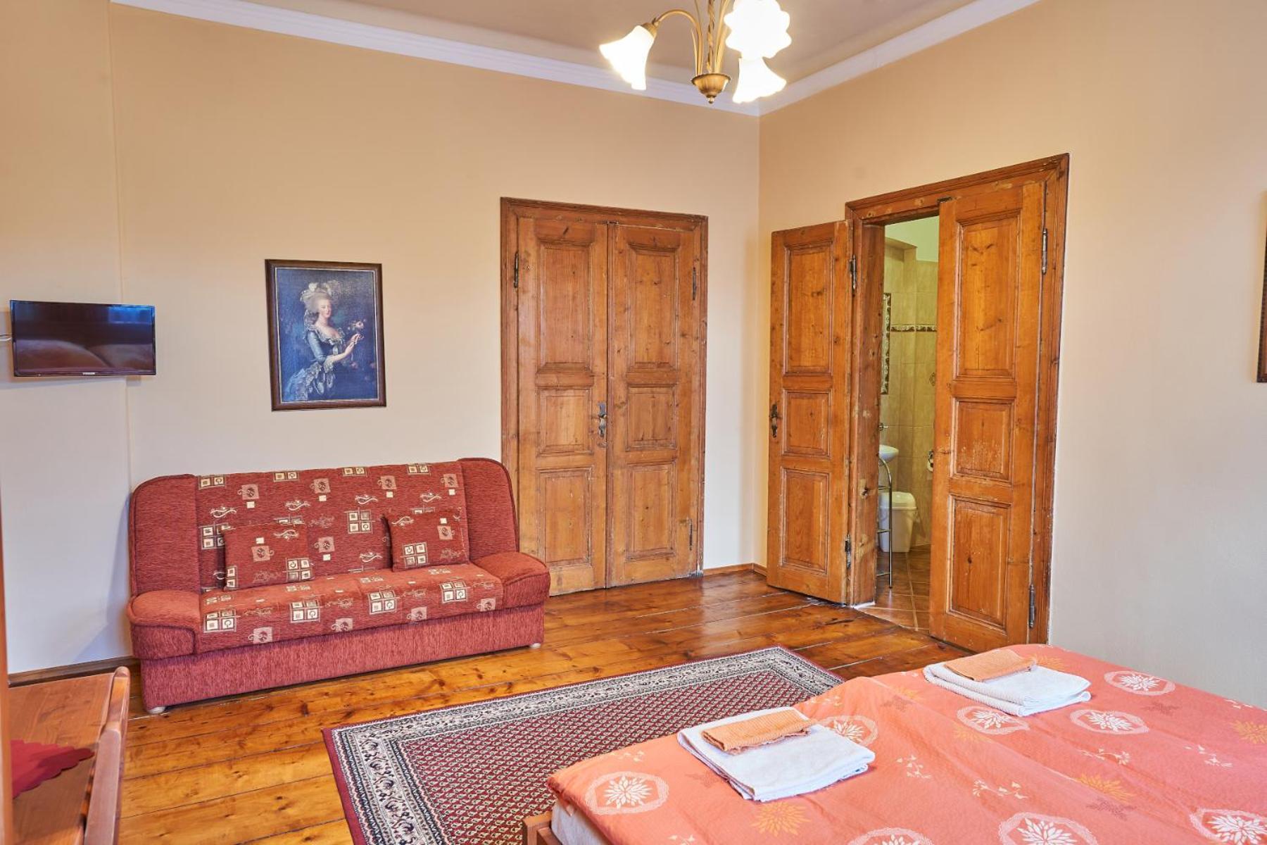 Pension Ulrika - Ubytovani Pod Hradem Локет Екстериор снимка